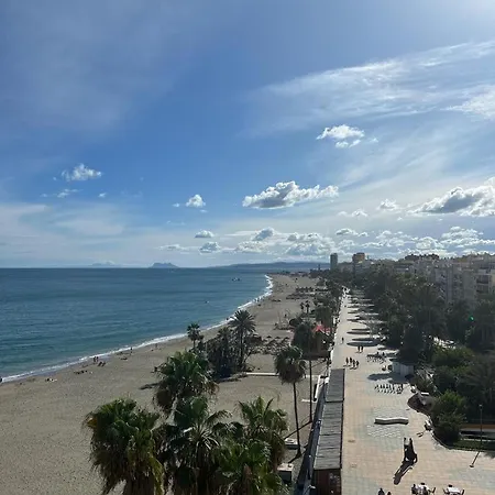 Beautiful Flat With Sea View In The Center Estepona