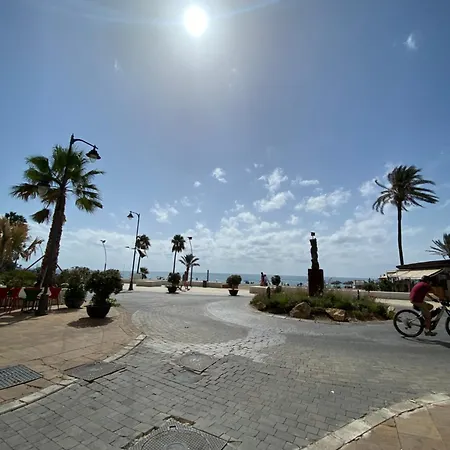 Beautiful Flat With Sea View In The Center Apartment Estepona