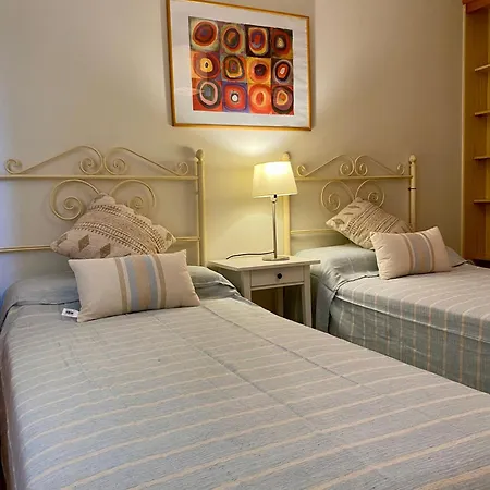 Beautiful Flat With Sea View In The Center Apartment