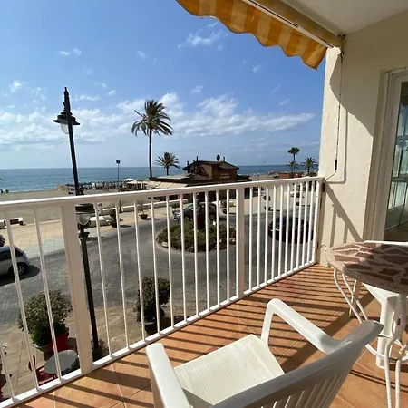 Beautiful Flat With Sea View In The Center *