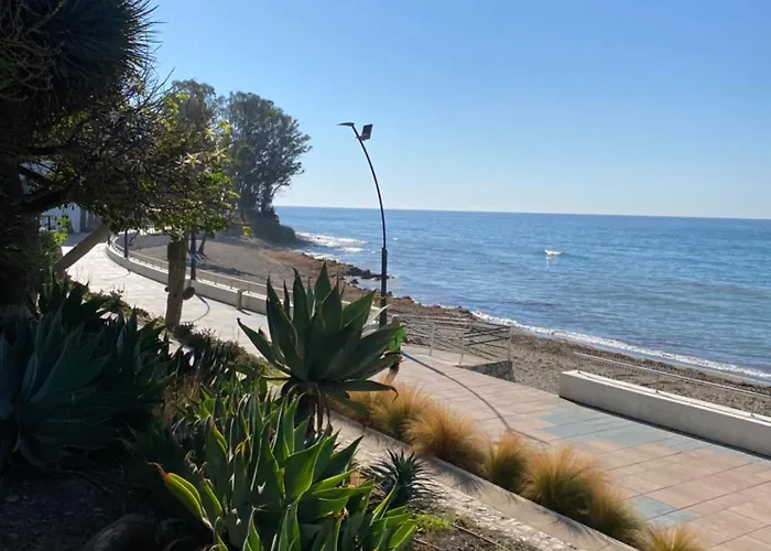 Beautiful Flat With Sea View In The Center *