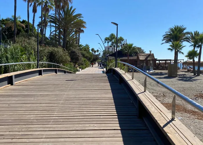 Beautiful Flat With Sea View In The Center * Estepona