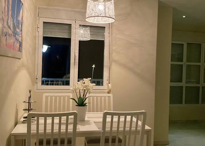 公寓 Beautiful Flat With Sea View In The Center *