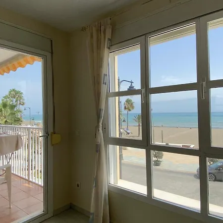 Beautiful Flat With Sea View In The Center Daire *